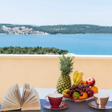 Tom Trogir
